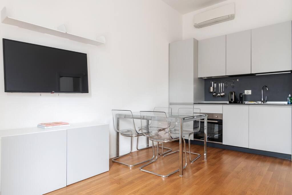 Da Mauro Sui Navigli Bilocale Vista Darsena Apartment Mailand